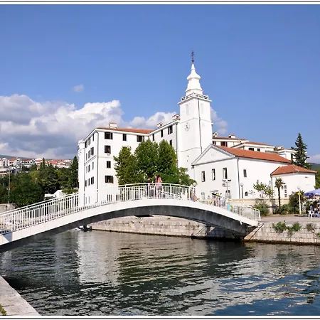 Apartment Sea View Stay, Crikvenica, Cleaning Included