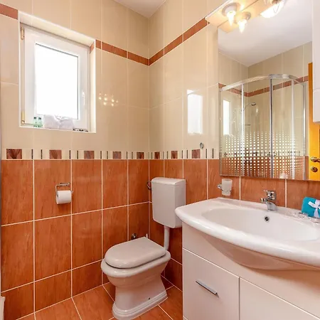 Sea View Stay, Crikvenica, Cleaning Included Apartment *